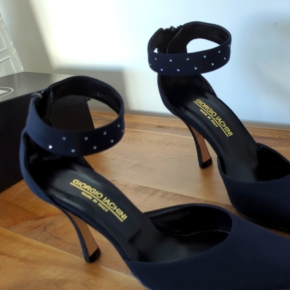 FINAL SALE 🆕🌿GIORGIO IACHINI ITALIAN HEELS🌿 - Picture 7 of 12